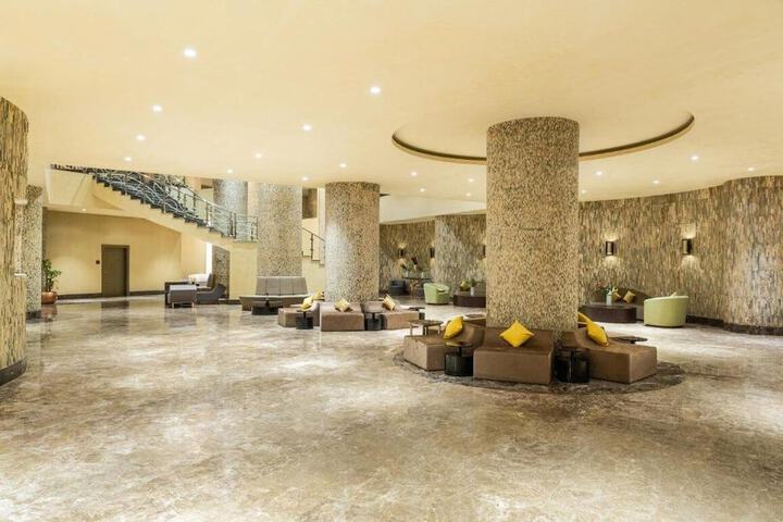 Hotel Interior 4 of 70