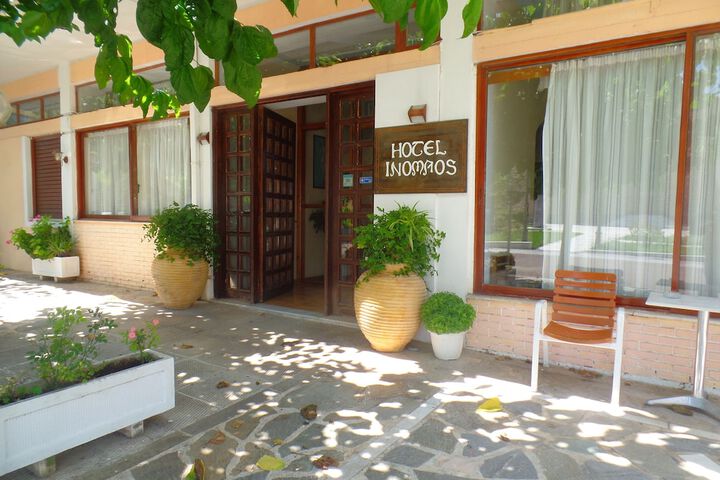 Hotel 38 of 39