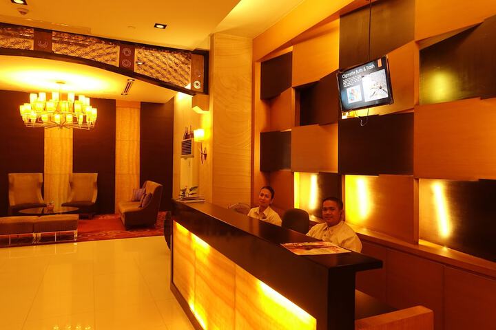 Hotel Interior 6 of 90