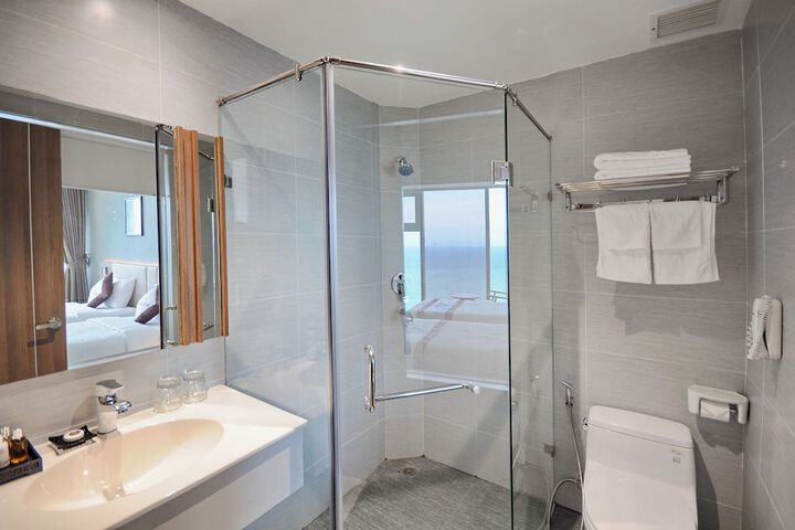 Room 20 of 46