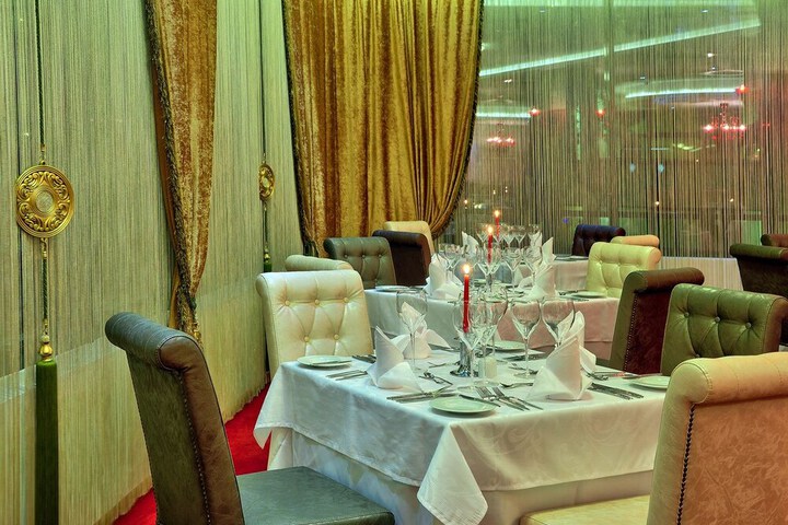 Dining 39 of 89