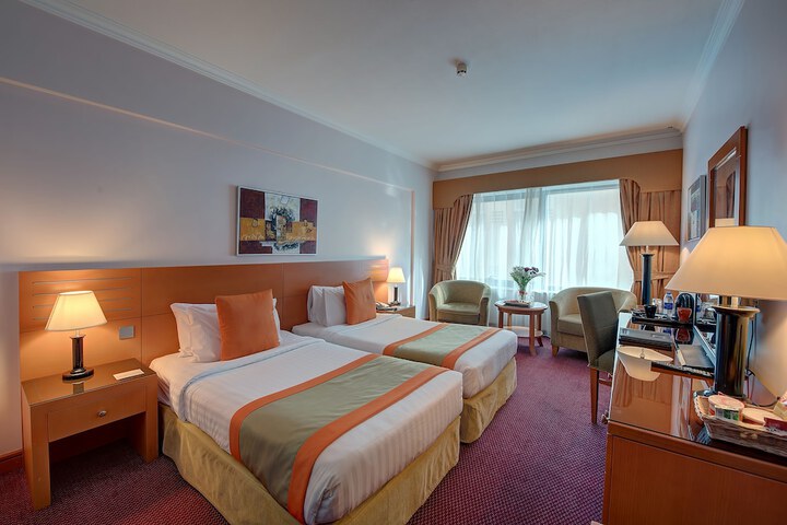 Room 14 of 34