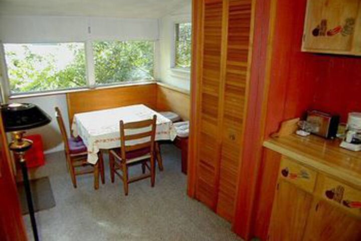 Room 50 of 69