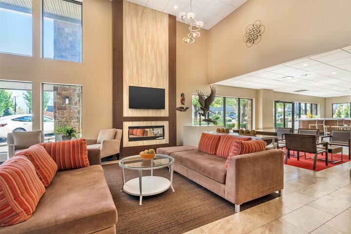 Lobby Photos