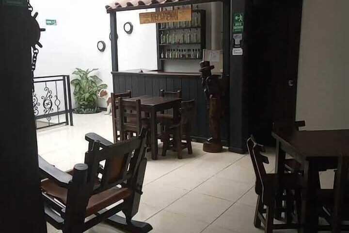 Room 8 of 11