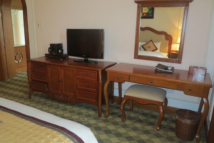 Room 7 of 59