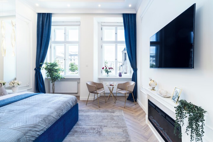 Room 55 of 119
