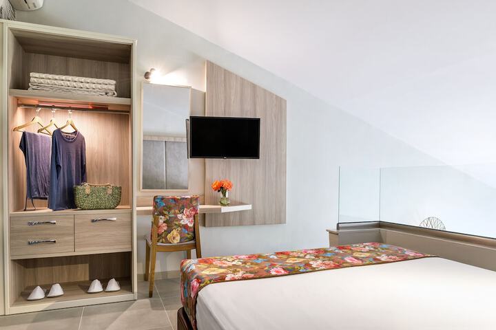 Room 19 of 72