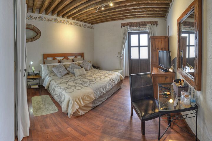 Room 8 of 59