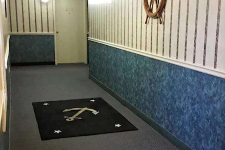 Ballroom/Hall 58 of 82