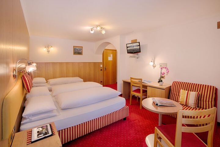 Room 16 of 55