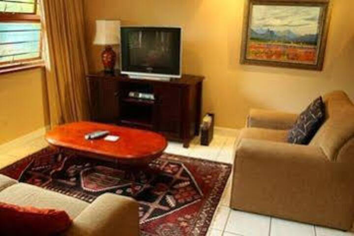 Room 2 of 5