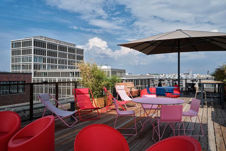 Terrace/Patio 45 of 47