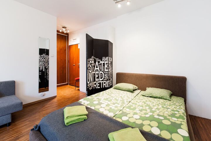 Room 19 of 66