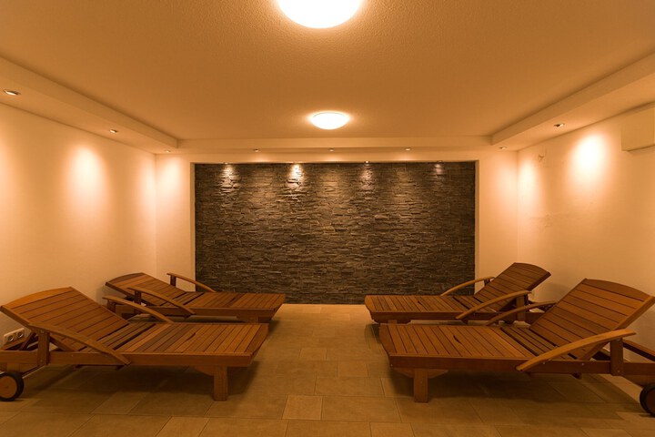 Spa 20 of 38