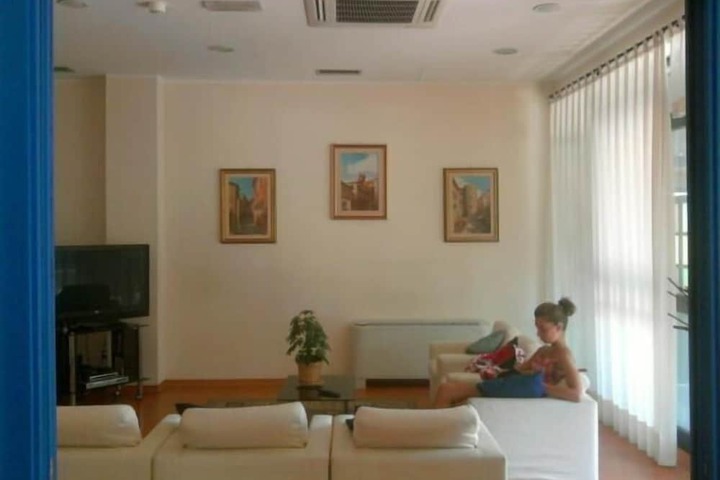 Room 17 of 53