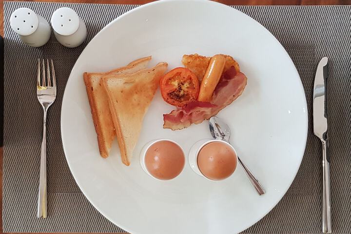 Breakfast/Coffee Service 142 of 177