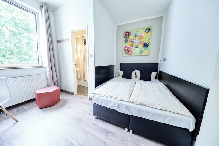 Room 16 of 81