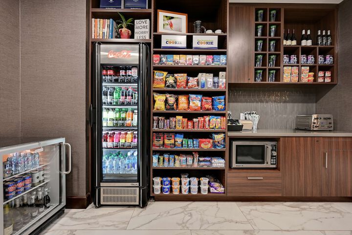 Snack bar