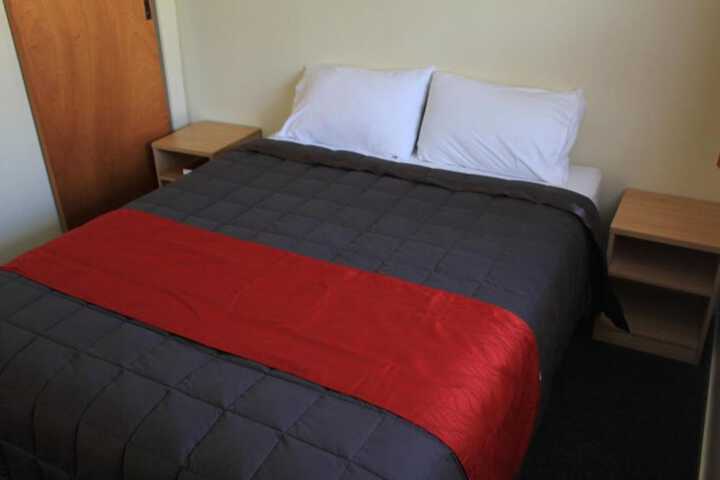 Room 10 of 36