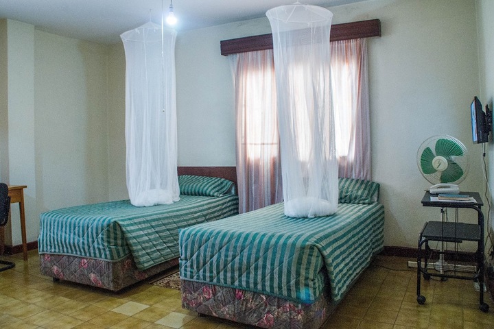 Room 16 of 35