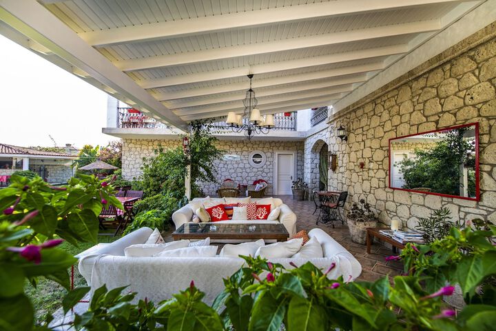 Mercan Kosk Alacati in Cesme
