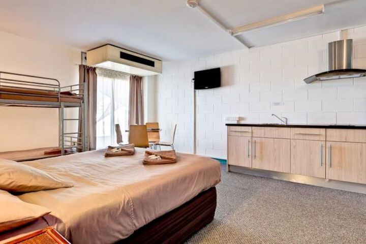 Room 9 of 54