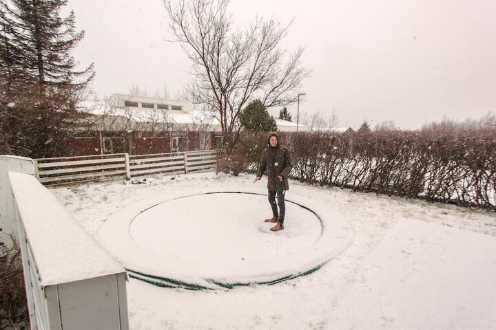 Hotel Exterior 23 of 24