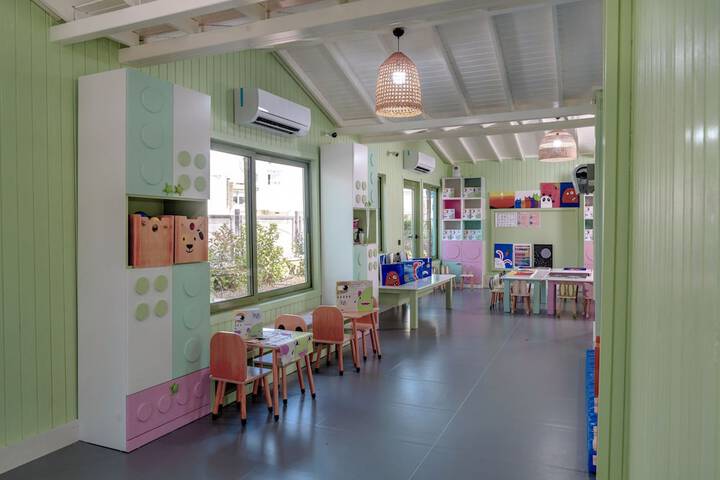 Childrens Activities 95 of 170