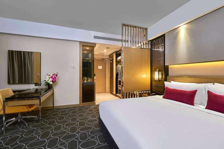Room 15 of 52
