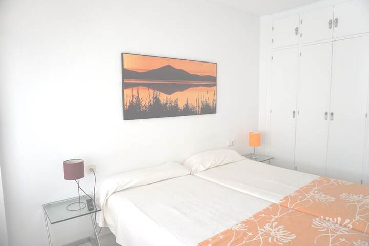 Room 5 of 39