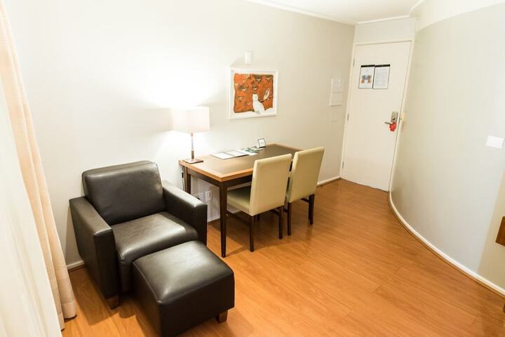 Room 18 of 66