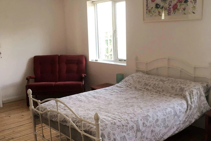 Room 5 of 14