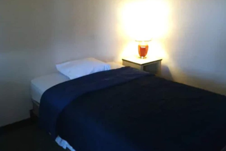 Room 5 of 14