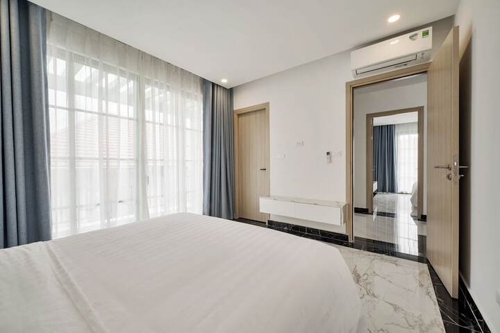 Room 35 of 501