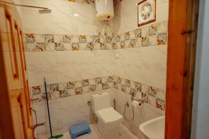 Room 14 of 21