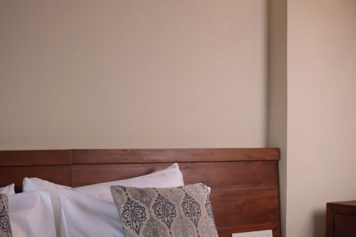 Room 11 of 31