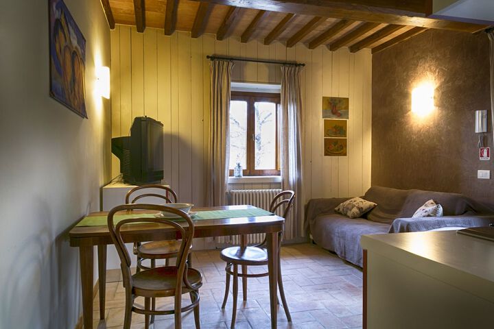 Room 65 of 177