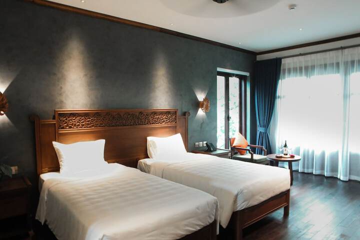 Room 29 of 63