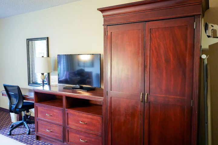 Deluxe Double Room with 2 Double Beds (15 of 21)