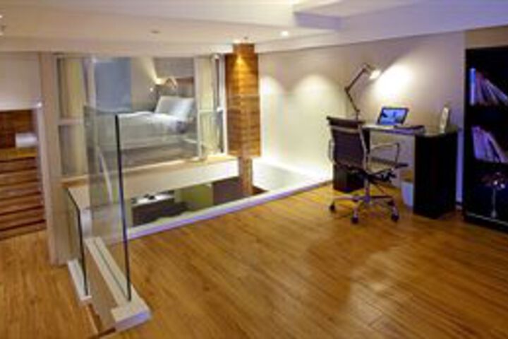 Room 11 of 46