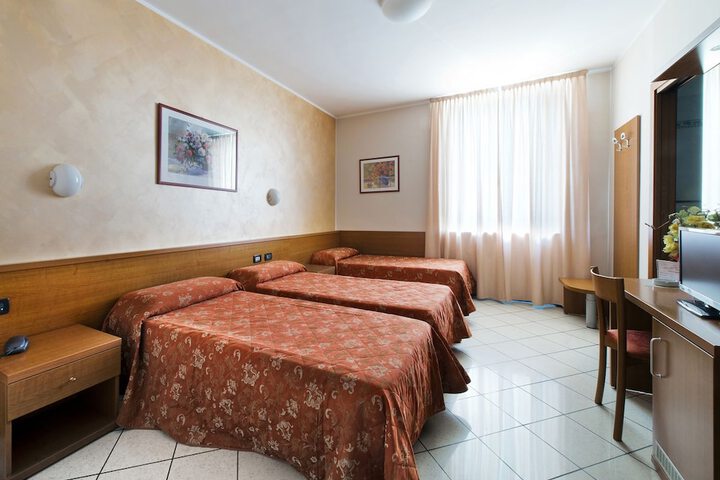 Room 14 of 47