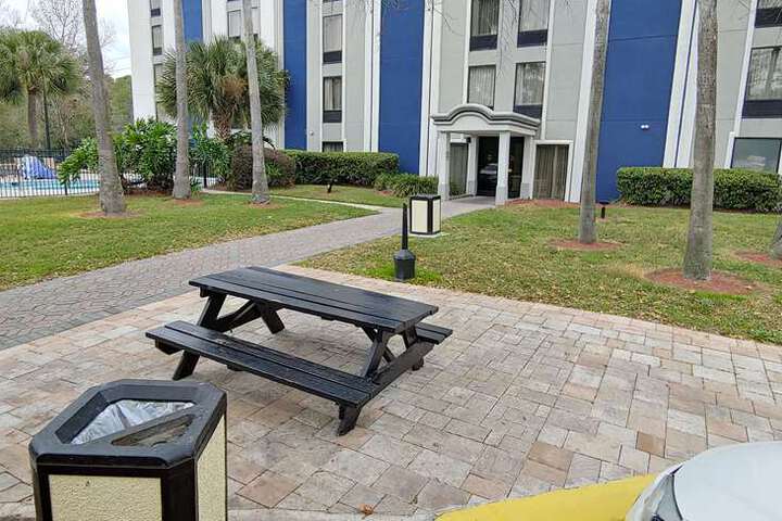 Property Grounds 17 of 19