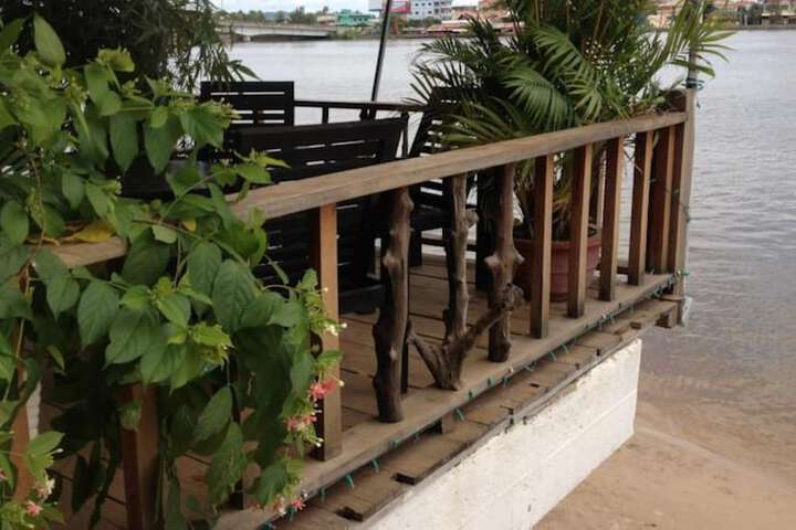 Terrace/Patio 30 of 37