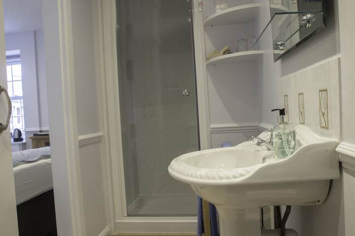 Bath Photo