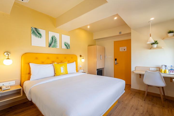 Room 21 of 47