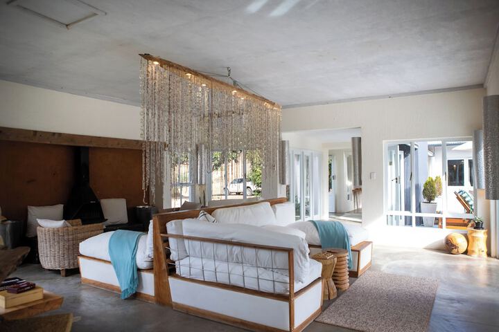 Hotel Interior 10 of 145