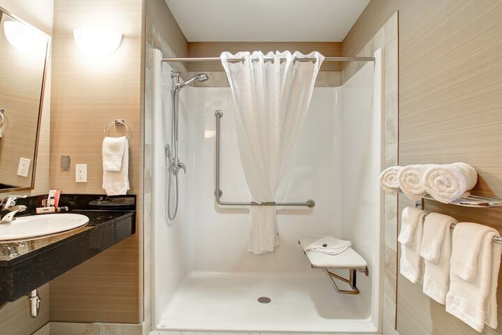 Room 20 of 31