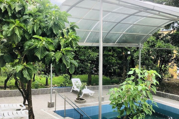 Pool 21 of 42