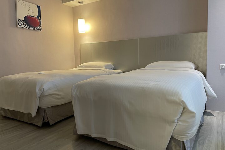 Room 25 of 67
